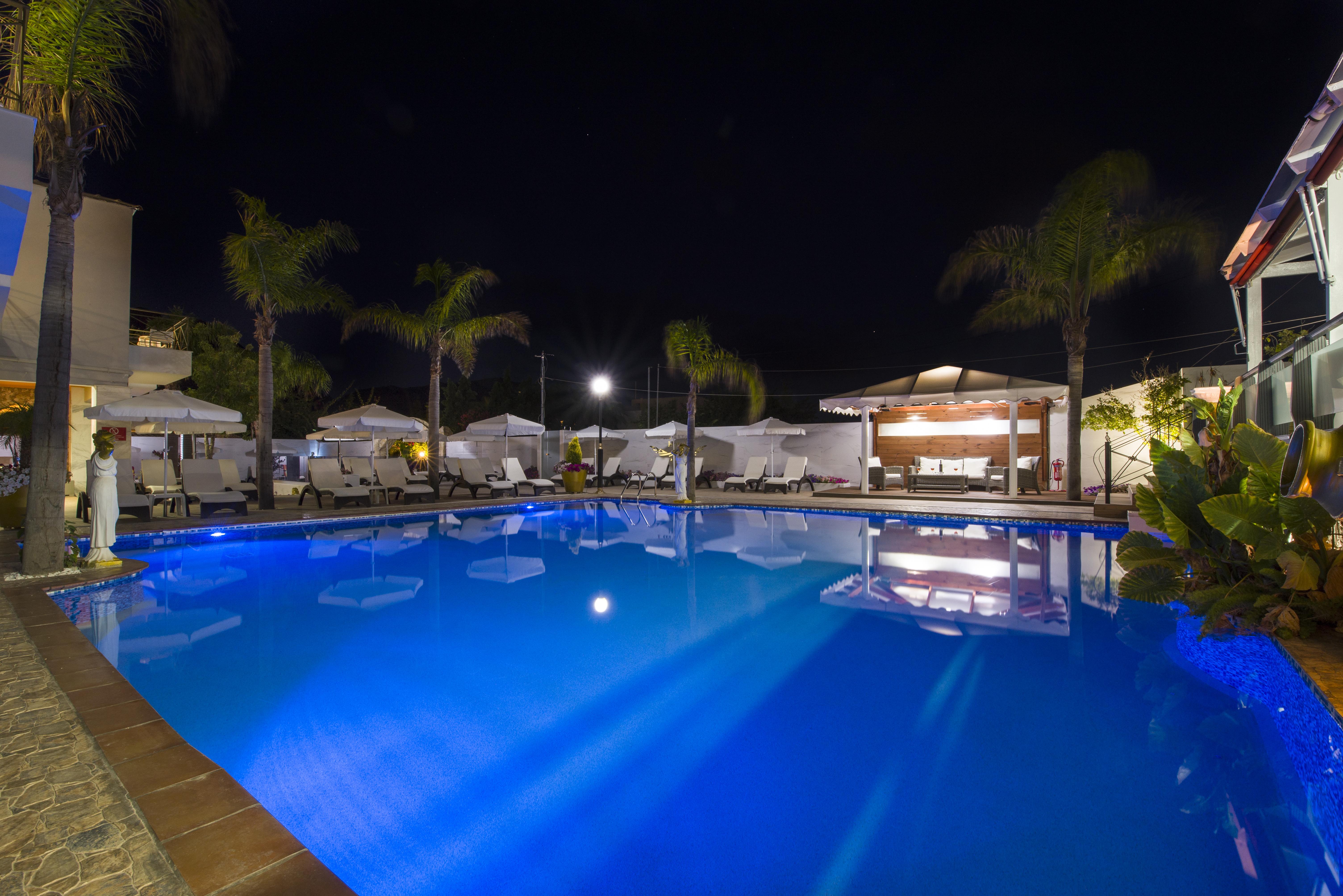Paradice Hotel Luxury Suites-Near Zorbas Beach-Free Breakfast Stavrós Buitenkant foto